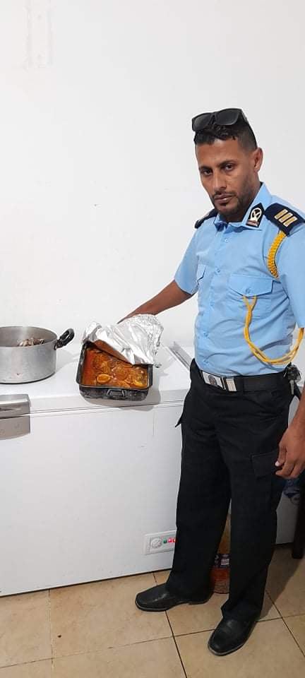 الحرس البلدي يقفل مطبخا في بنغازي ويحيل صاحبه للتحقيق