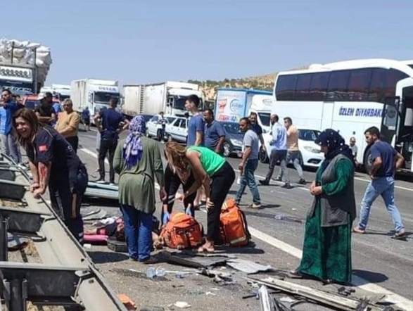 تركيا.. حادث دهس مروع لشاحنة يخلف 16 قتيلا