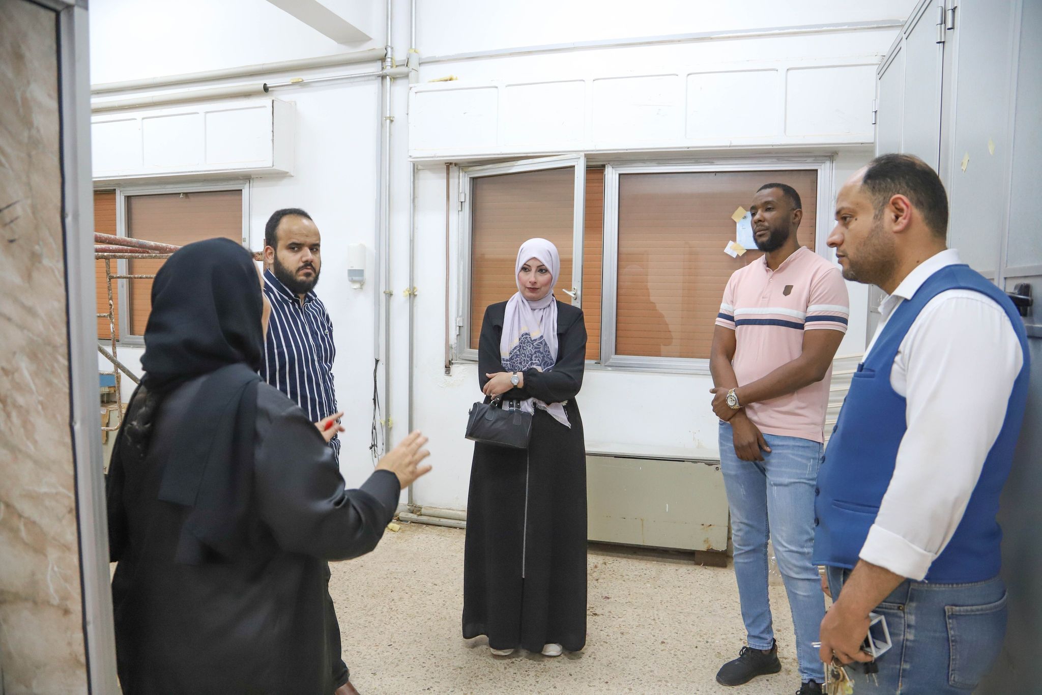 زيارة لجنة تفتيش مخازن الأدوية لمستشفى طب وجراحة الأطفال بنغازي