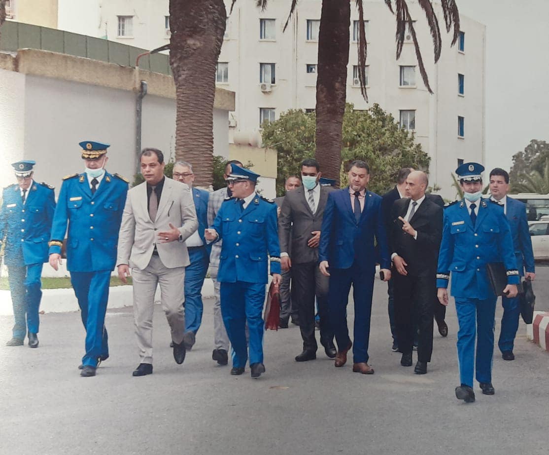 وفد من وزارة الداخلية يبحث في الجزائر عددًا من القضايا والموضوعات الأمنية