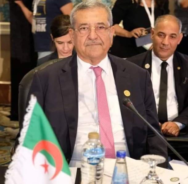 مندوب الجزائري بالجامعة: نُشّجع جميع الأطراف في ليبيا على الحوار للخروج من الأزمة