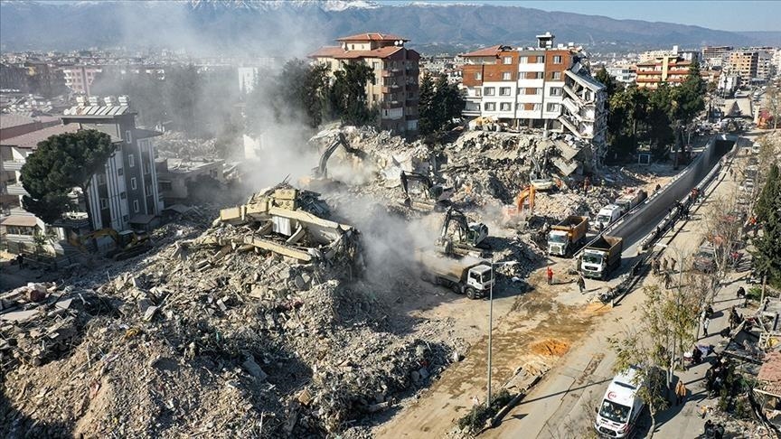 ارتفاع حصيلة وفيات زلزال تركيا إلى أكثر من 40 ألف