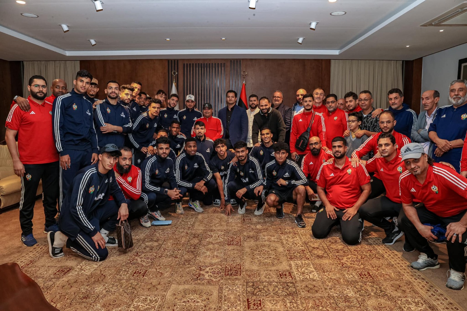 المنتخب الوطني لكرة القدم يصل بنغازي ويباشر استعداده 