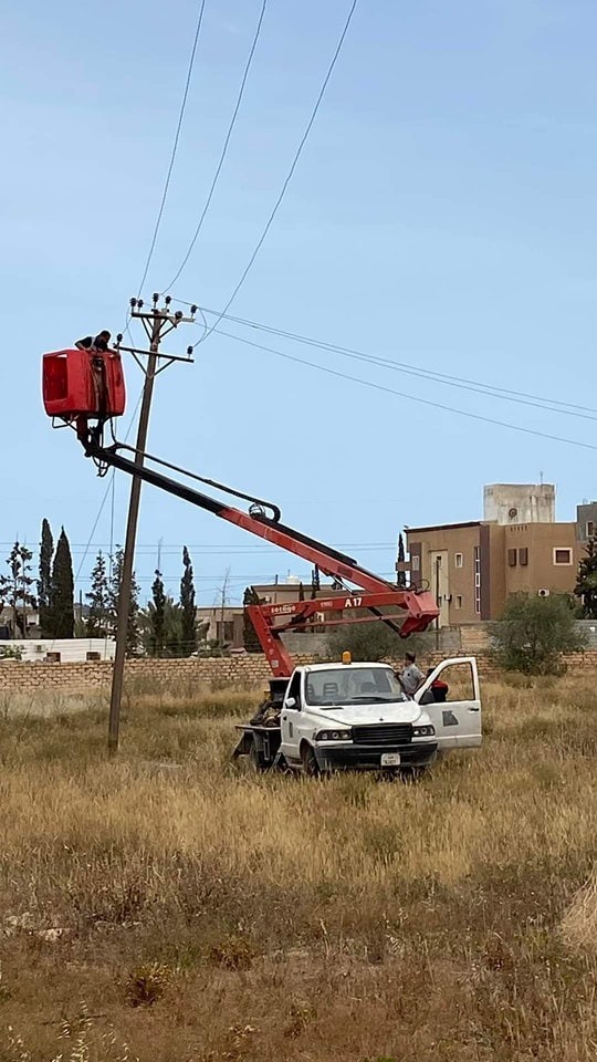 شركة الكهرباء تؤكد استمرار الصيانة في عدد من المناطق