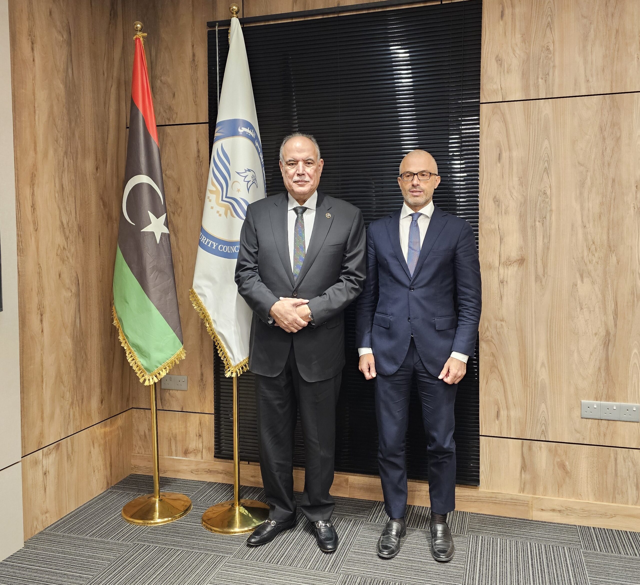 بوشناف يبحث مع سفير الاتحاد الأوروبي المستجدات على الساحة الليبية والدولية