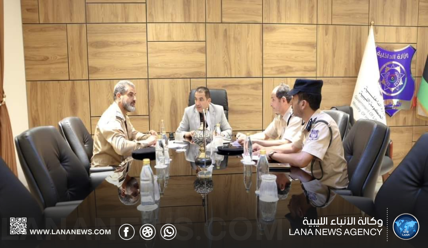 وزير الداخلية يراجع عمل لجنة فحص ملفات طلبة المعهد العالي للضباط