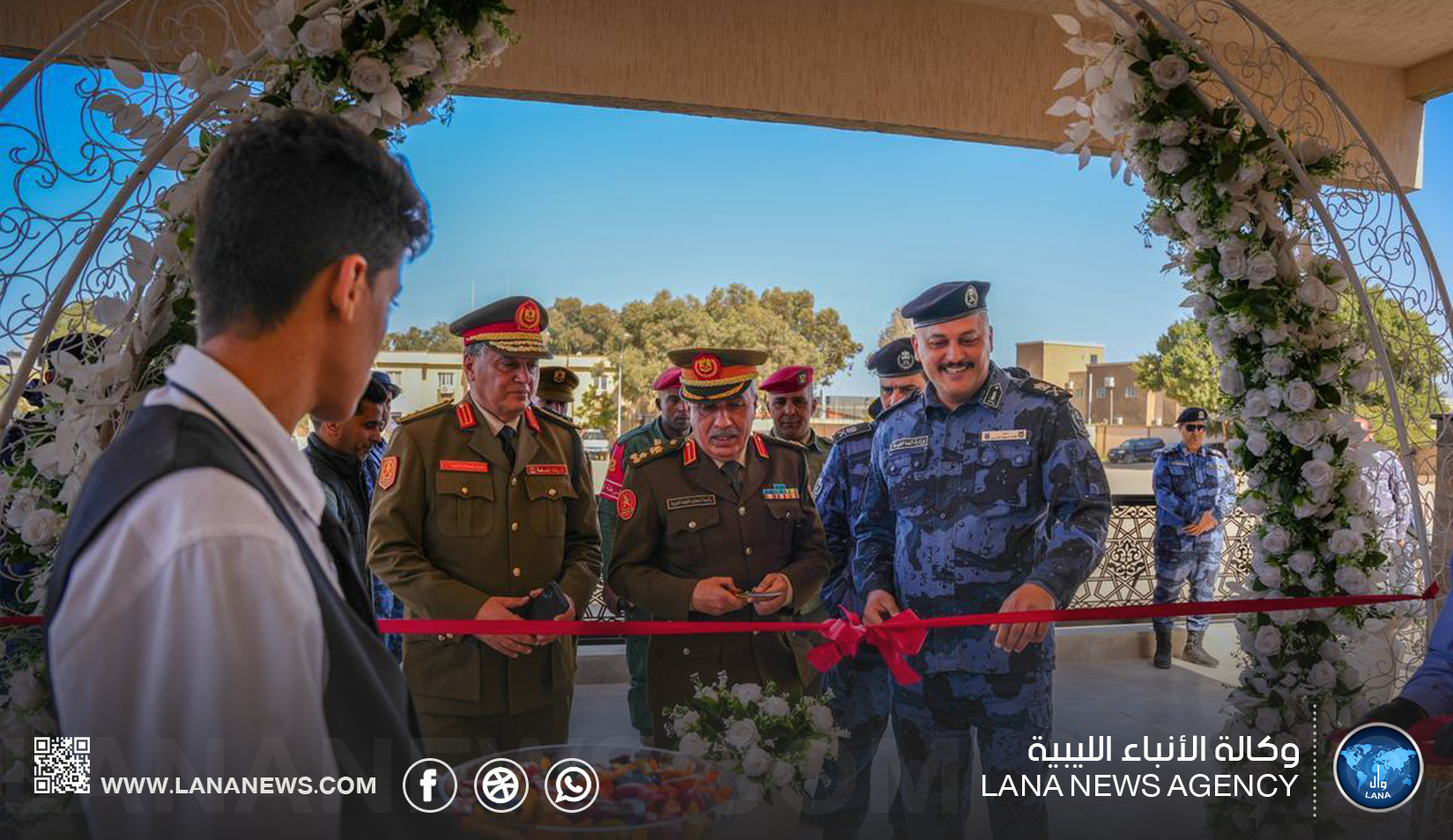 القوات المسلحة تسلّم مقر فرع إدارة الدعم المركزي بنغازي لوزارة الداخلية