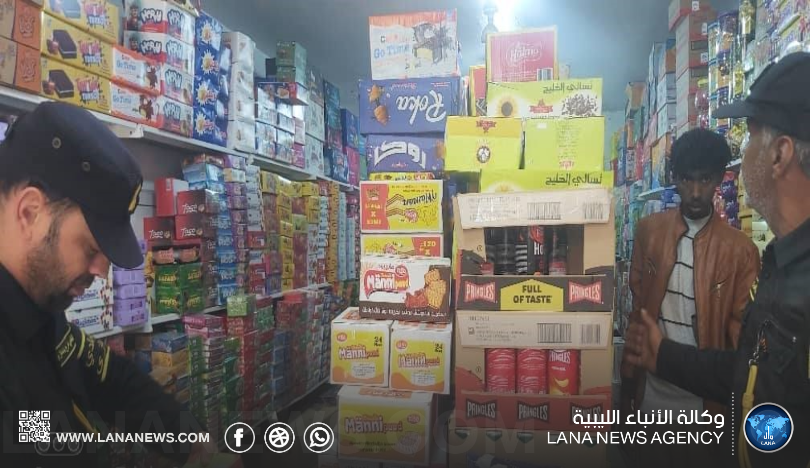 الحرس البلدي بنغازي يطلق حملة تفتيشية لتطوير وتنظيم سوق المجمع التجاري